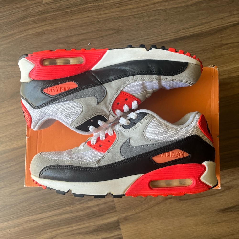 Nike Air Max 90 ‘Infrared’ size 8.5 vintage
